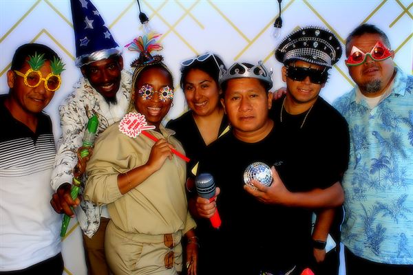 Sip & Snap Photo Booth