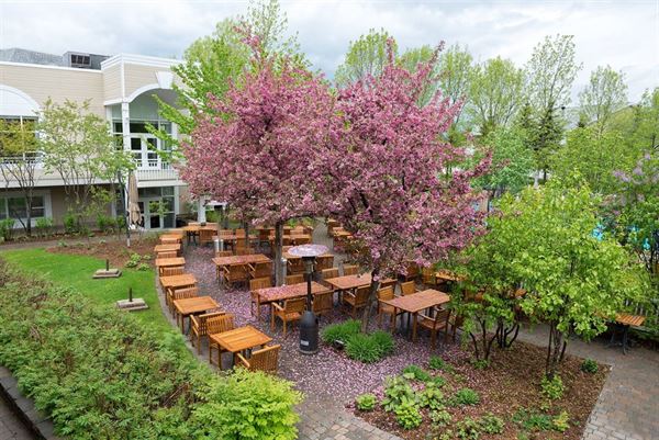 Le Chateau Bonne Entente