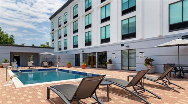 Wingate by Wyndham McAllen