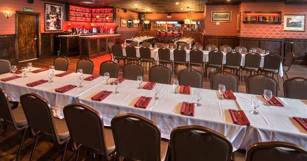 Village Tavern Salem