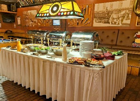 Village Tavern Salem