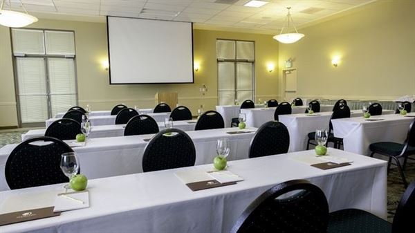 DoubleTree by Hilton Hotel & Spa Napa Valley - American Canyon