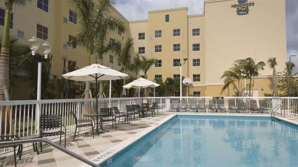 Homewood Suites Miami-Airport West