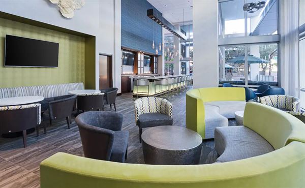 Hyatt Place St. Petersburg/Downtown