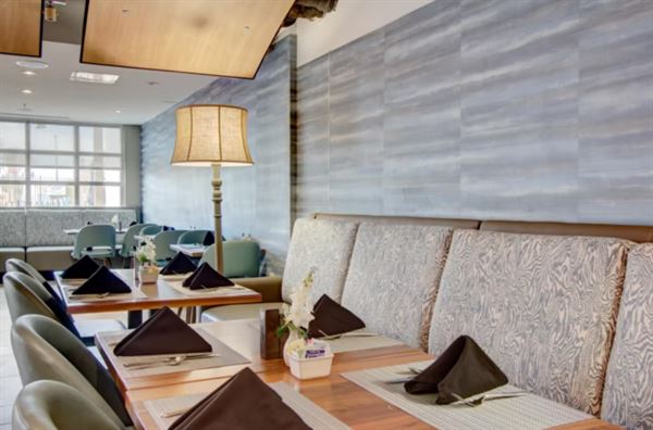 Crowne Plaza Charleston Airport - Conv Ctr