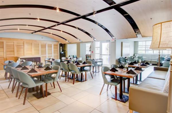 Crowne Plaza Charleston Airport - Conv Ctr