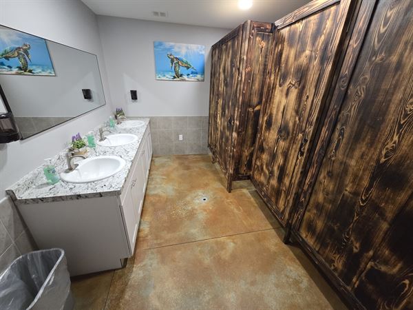 Cascade Flats Weddings and Events