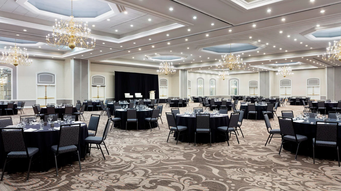 Sheraton Charlotte Hotel