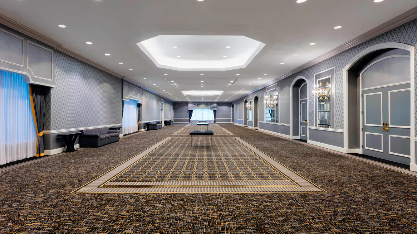 Sheraton Charlotte Hotel