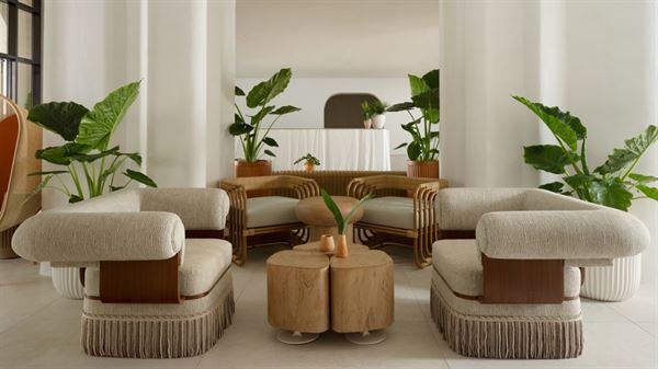 Sandbourne Santa Monica, Autograph Collection