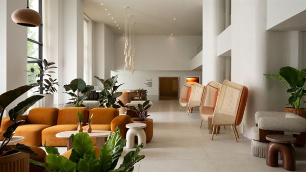 Sandbourne Santa Monica, Autograph Collection