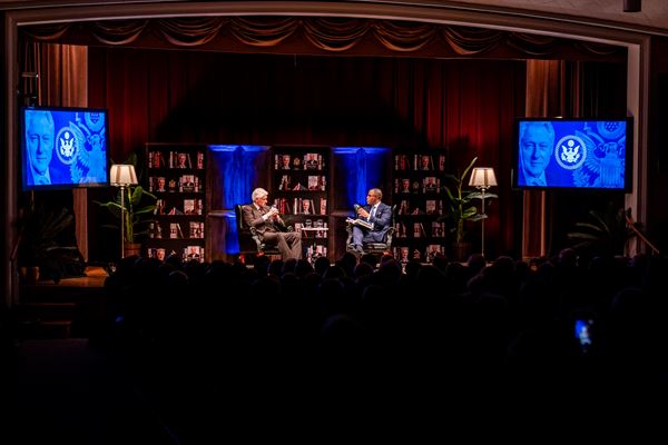 Starling Photo Studios