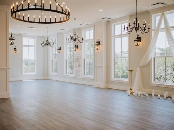 SOMETHEME Weddings and Events LLC