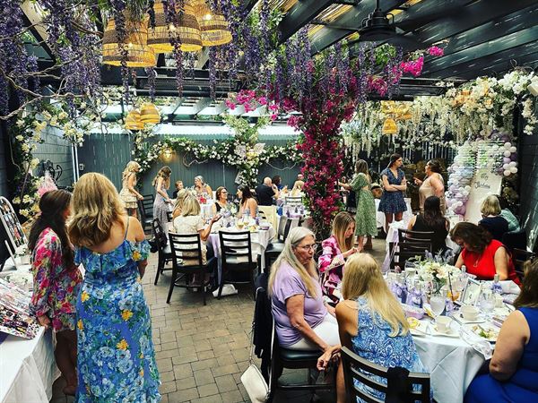 Oceanos Oyster Bar & Sea Grill