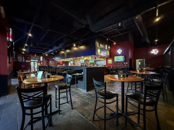 Los Amigo's Sports Bar + Bites