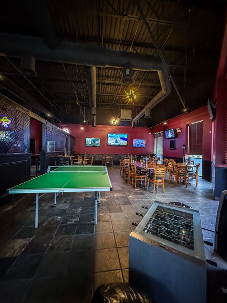 Los Amigo's Sports Bar + Bites