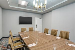 Lincoln Boardroom