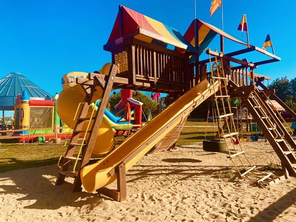 Windy Acres Farm Weddings and Events