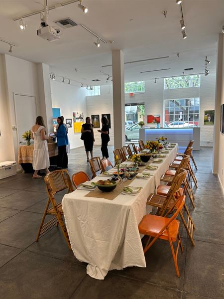 Ferrara Showman Gallery