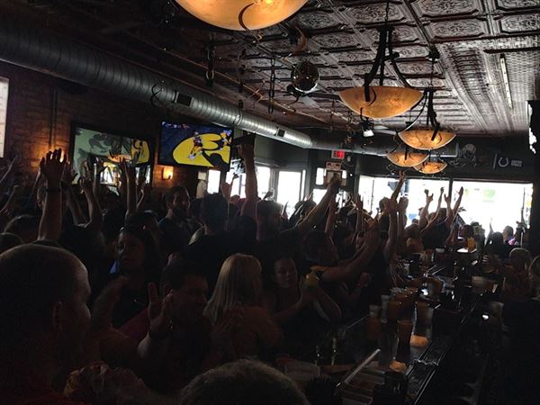 Four Shadows Tavern And Grill