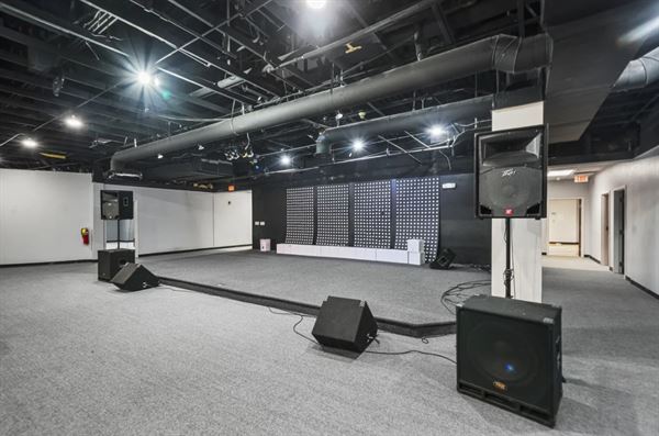 Opulence Restaurant Bar & Event Center