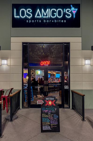 Los Amigo's Sports Bar + Bites