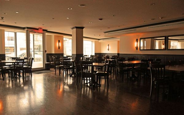 Modern Restaurant & Lounge