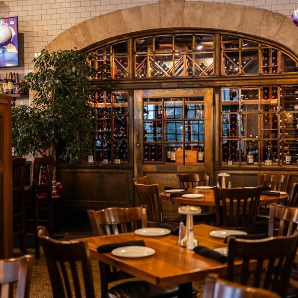 Modern Restaurant & Lounge