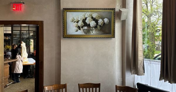 Modern Restaurant & Lounge