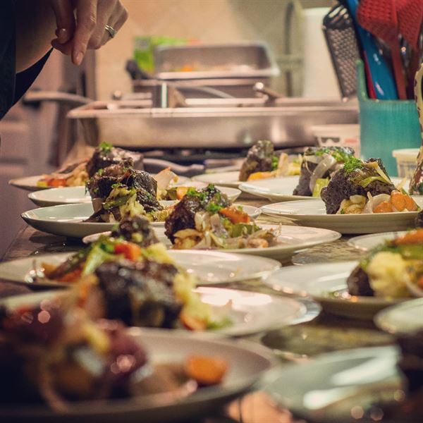 Knotty Pine Catering