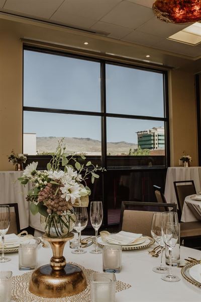 Hemlock at 500 Capitol