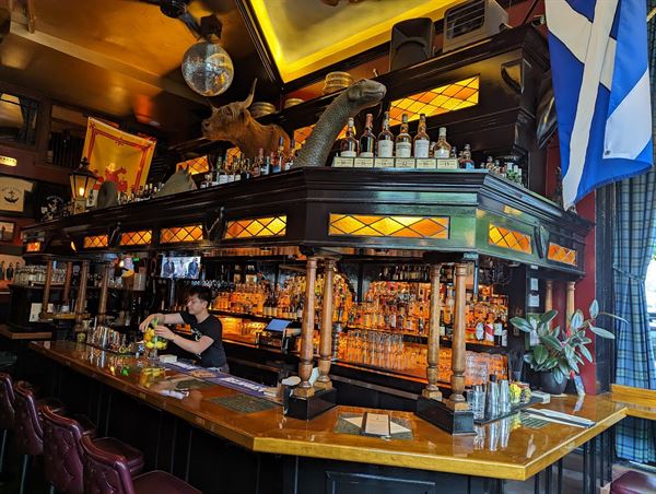 Macleod's Scottish Pub