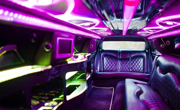 BONZER LIMOUSINE AND BLACK CAR SERVICE