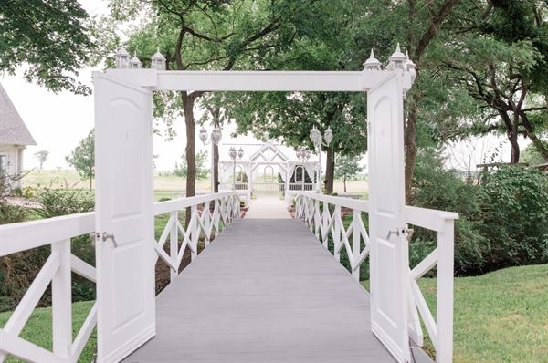 Willow Creek Wedding & Events Venue