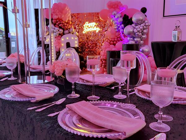 Frills & Chill Events.com