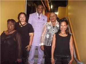 Johnny White And The Elite Band