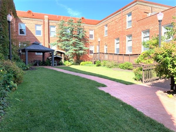 Green Acres Banquet Hall & Courtyard