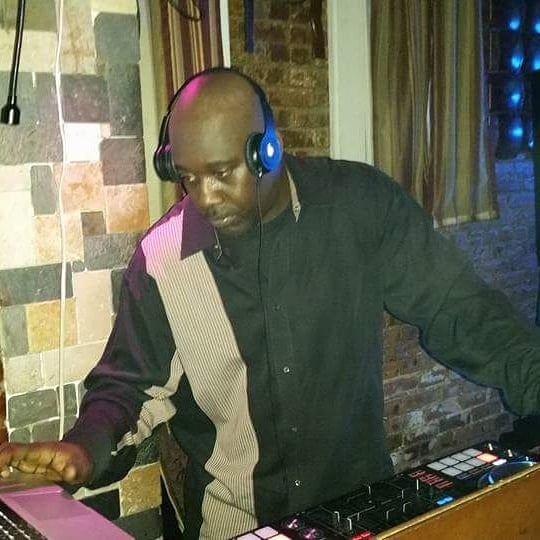 DJ's Available Sound and Light