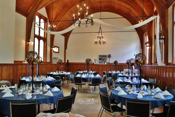 Searles School and Chapel