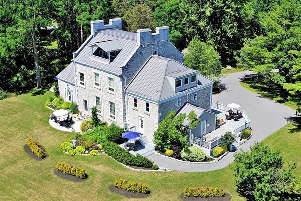 All Suites Whitney Manor