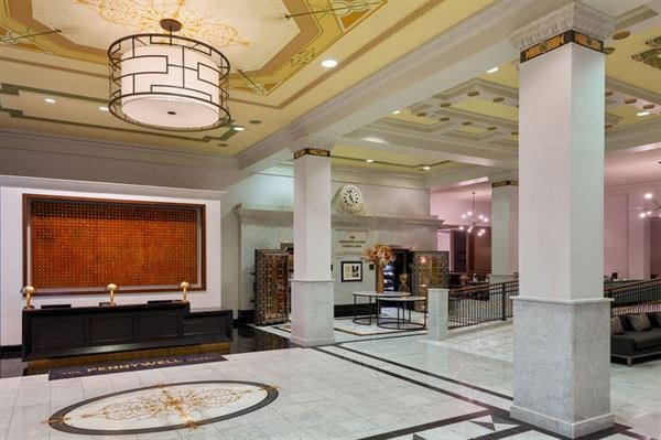 Hilton Pennywell St. Louis at the Arch