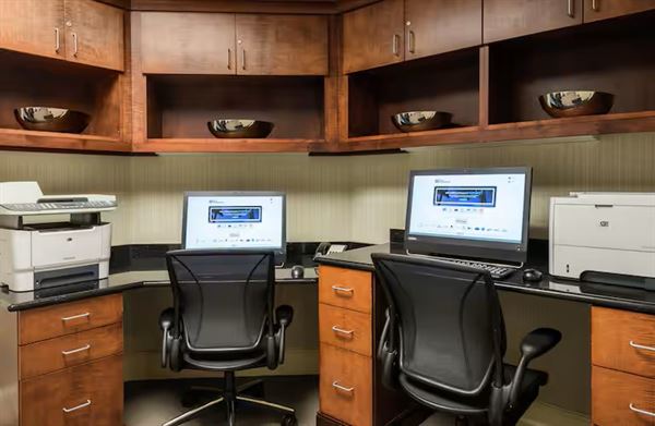 Hilton Garden Inn Tampa Westshore Hotel