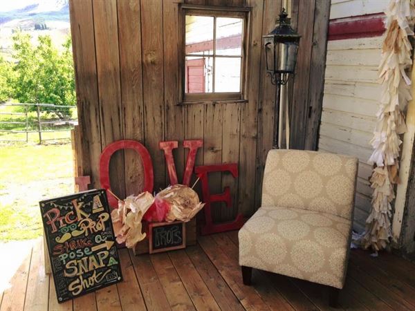 The Sunshine Ranch Wedding & Event Venue