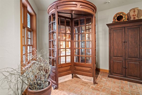 Scimitar Ridge Ranch LLC