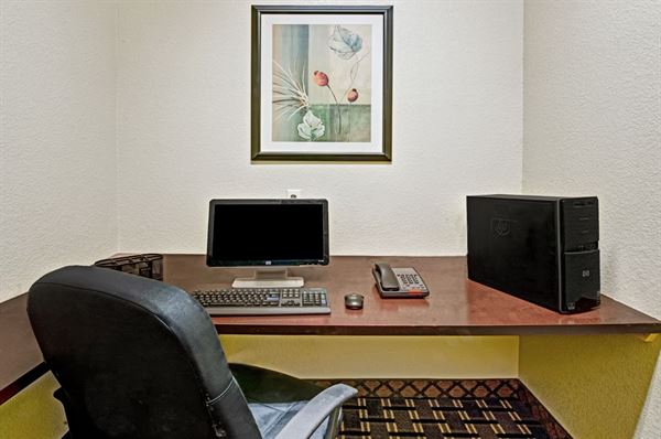 Baymont Inn & Suites Decatur