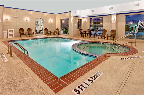Baymont Inn & Suites Decatur