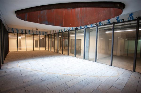 East Williamsburg White Box