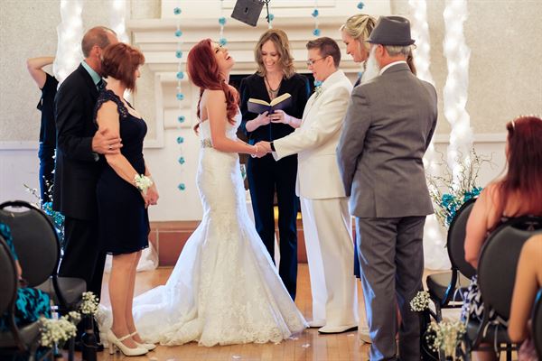 WeddingOfficiantPalmSprings.com