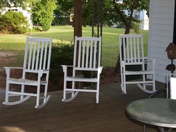 The White House on Freedom Way