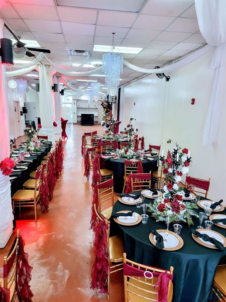 Grand Crystal Ballroom At The Crest